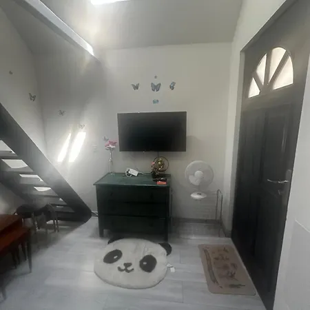 Apartment House 10 Min From Disneyland